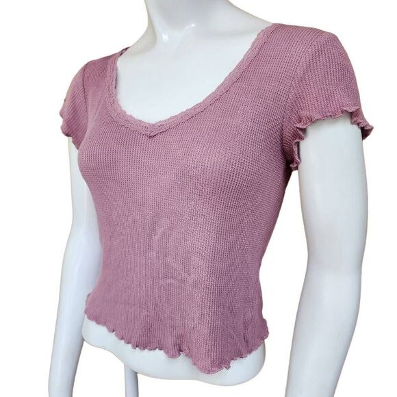 Pink Rose Dusty Mauve Waffle Knit Lace Neckline & Lettuce Hem Blouse (S) - Picture 2 of 6